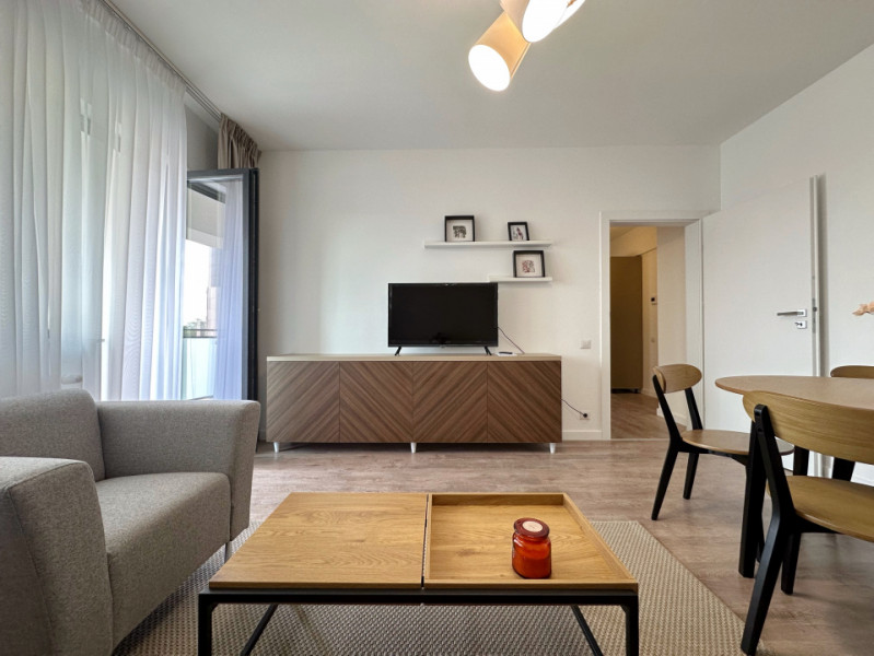Apartament spațios cu 2 camere – mobilat și utilat, aproape de Parcul Carol 