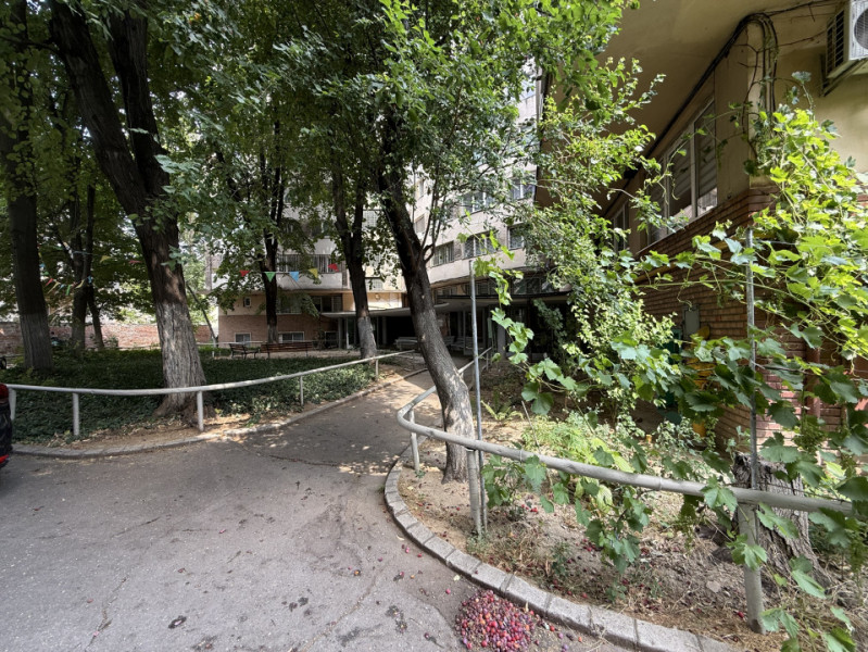 Apartament cu personalitate, lângă Cișmigiu – proaspăt renovat, prima închiriere