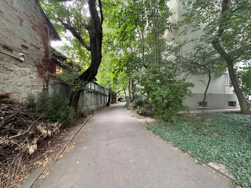 3 camere cu personalitate, pe strada Toamnei