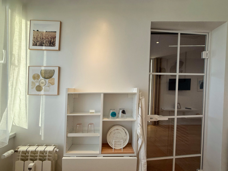 Garsonieră Ferdinand – tot ce vezi este acolo, gata de mutat, lângă metrou