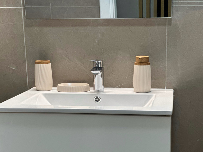  Metrou Timpuri Noi 2 camere la prima Inchiriere bloc nou