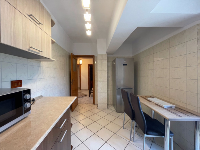 De vânzare – Apartament 2 camere | Zona Piața Unirii | Bloc monolit