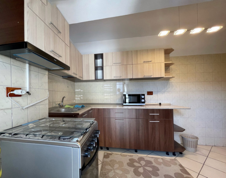 De vânzare – Apartament 2 camere | Zona Piața Unirii | Bloc monolit