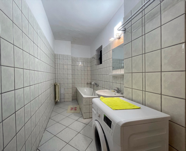 De vânzare – Apartament 2 camere | Zona Piața Unirii | Bloc monolit