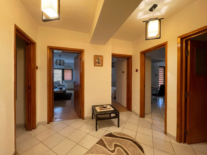 De vânzare – Apartament 2 camere | Zona Piața Unirii | Bloc monolit