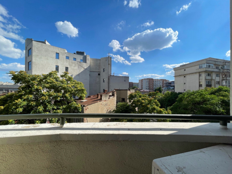 De vânzare – Apartament 2 camere | Zona Piața Unirii | Bloc monolit