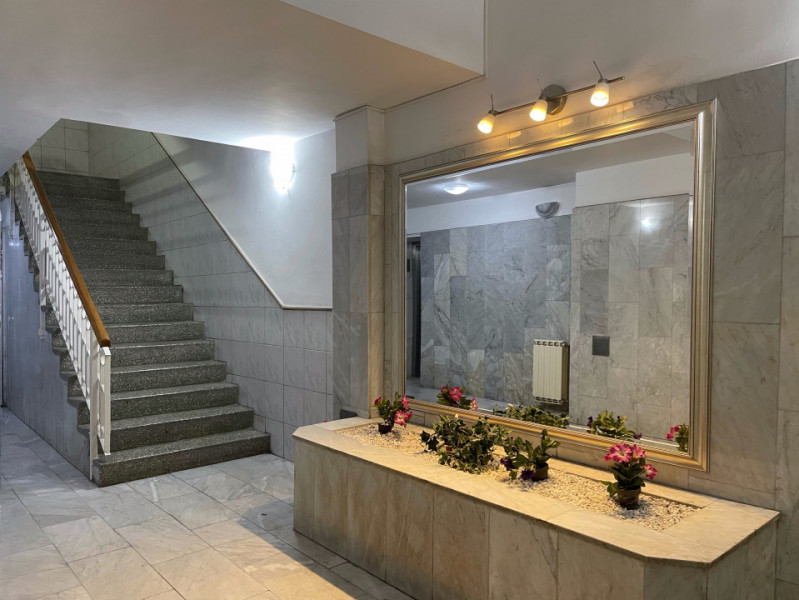 De vânzare – Apartament 2 camere | Zona Piața Unirii | Bloc monolit