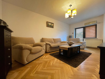 De vânzare – Apartament 2 camere | Zona Piața Unirii | Bloc monolit