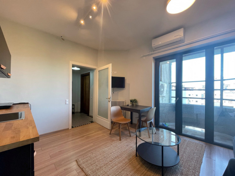 2 camere cochete ultracentral Universitate