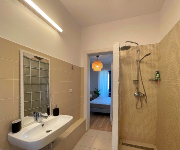 2 camere cochete ultracentral Universitate