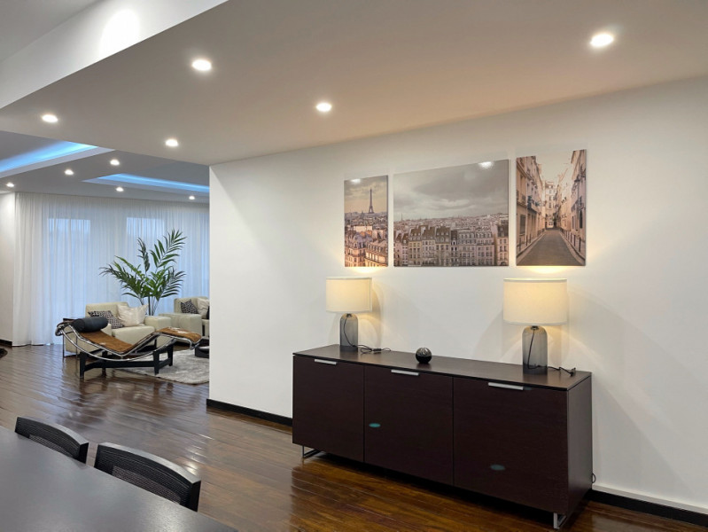 Cotroceni Gradina Botanică apartament elegant cu tersă generoasă