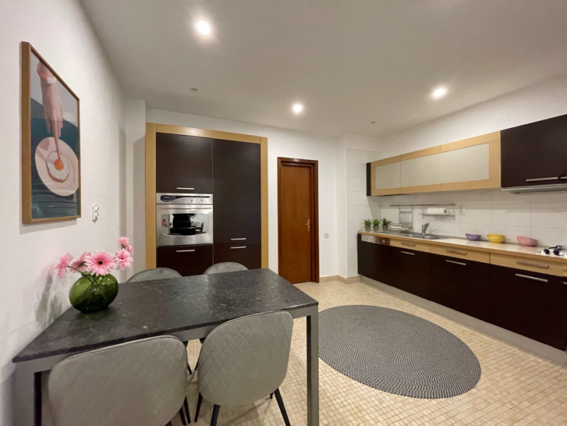 Cotroceni Gradina Botanică apartament elegant cu tersă generoasă