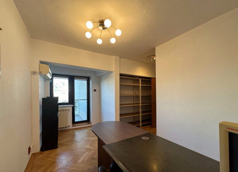 3 camere Piața Unirii | vedere deschisă către Dâmbovița | 2 băi | 3 balcoane