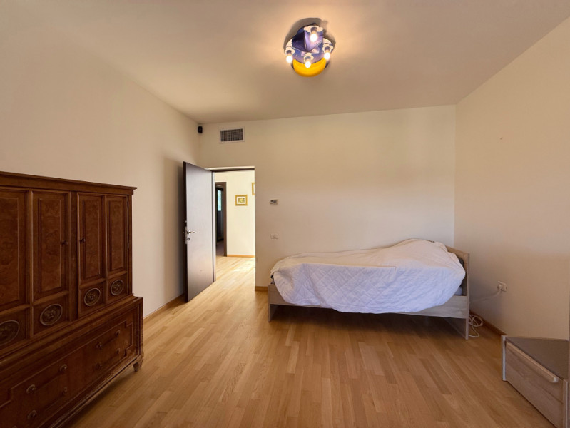 Vila ideală în Swan Lake  Village Cernica– confort și siguranță