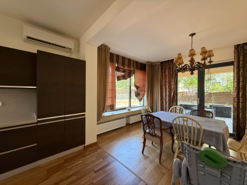Vila ideală în Swan Lake  Village Cernica– confort și siguranță
