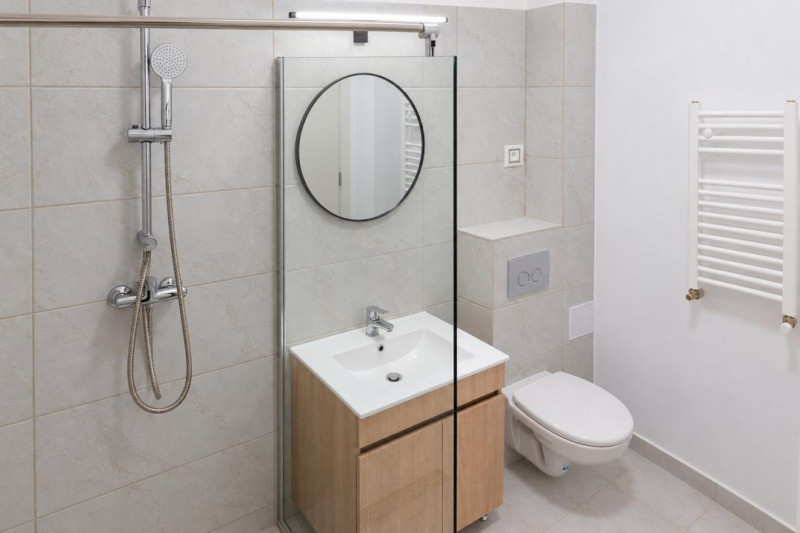 Apartament 2 camere, living cu bucătărie deschisă, str. Frăției nr. 7, Ploiești