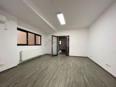 Birou 45 mp parter zona  Piața Rosetti - Mântuleasa