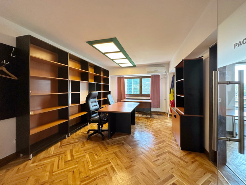 Birou elegant cu 4 camere lângă Tribunalul București , Biblioteca Nationala