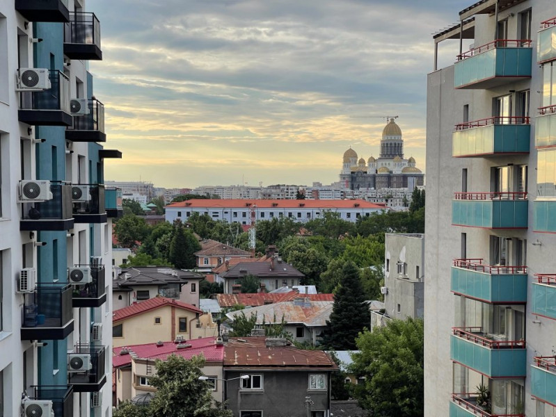 2 camere Parcul Carol bloc nou la prima inchiriere